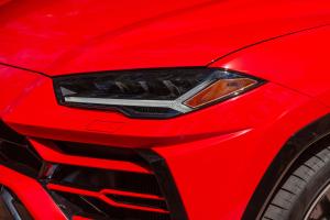 Lamborghini Urus Shiny Black Package 2018 года  (NA)